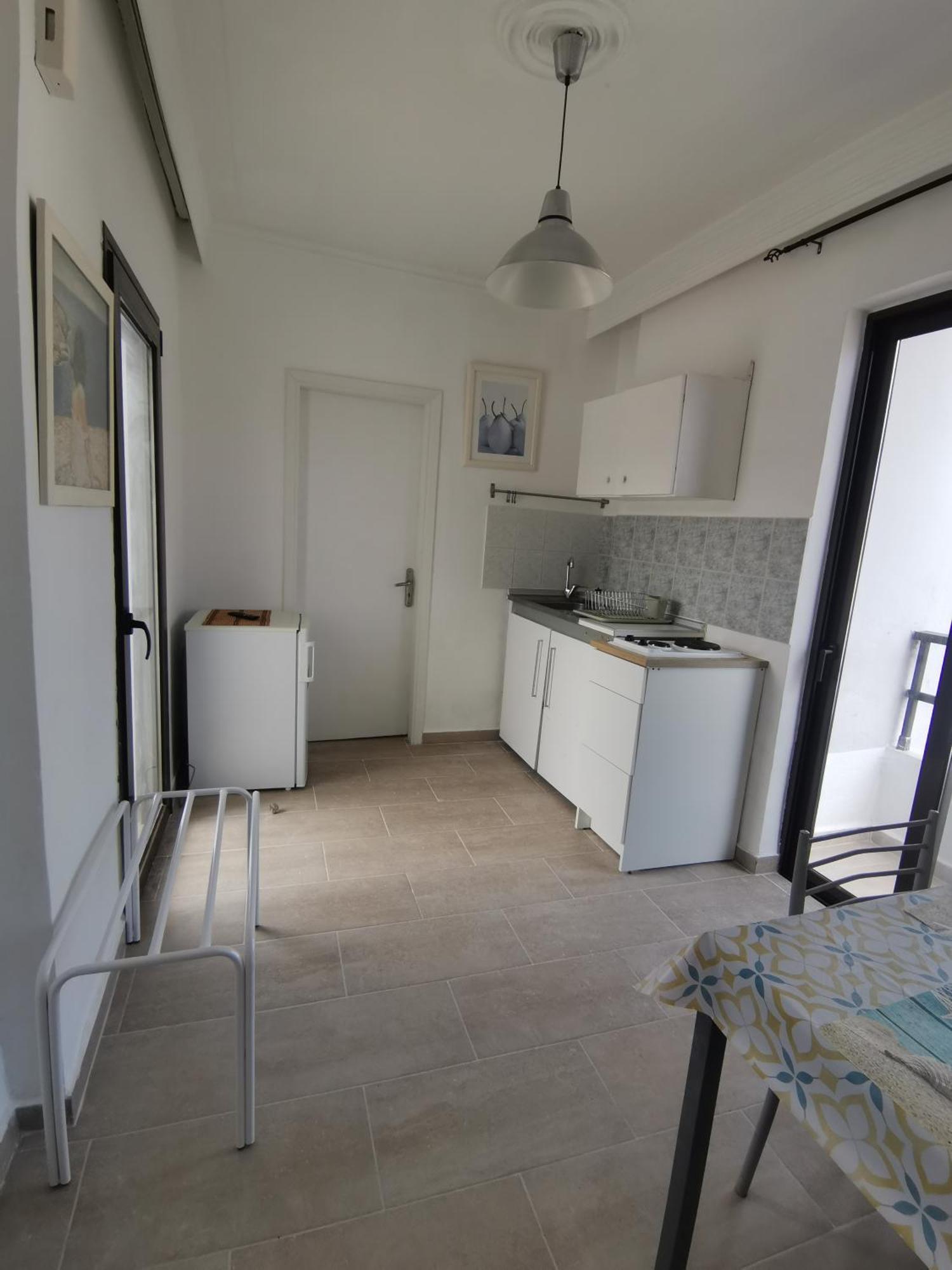 3rd Floor In Town With Sea View Apartment