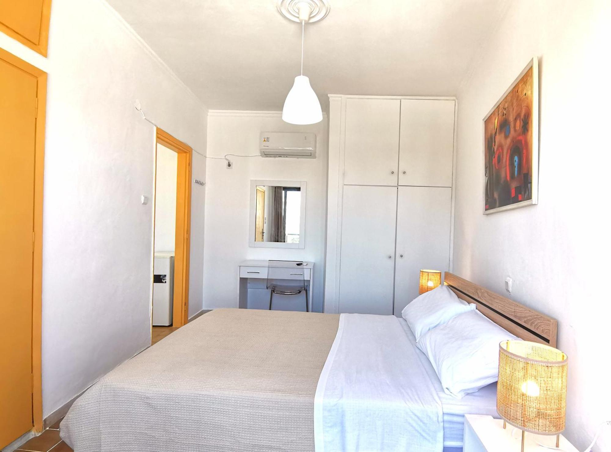3rd Floor In Town With Sea View Апартаменты